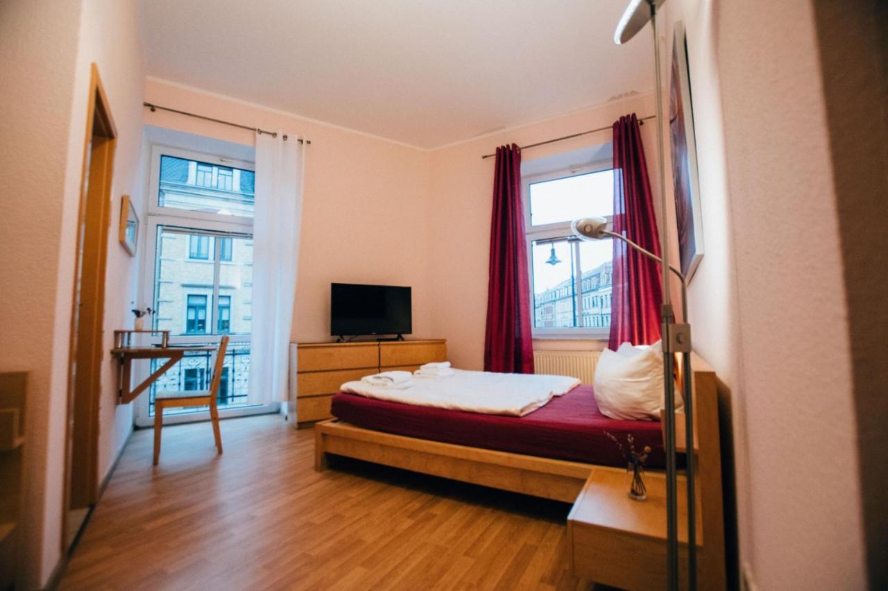 Hotel My Bed Dresden Exterior foto