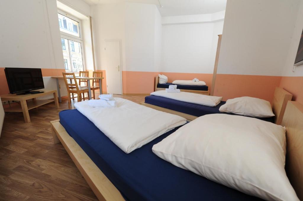 Hotel My Bed Dresden Zimmer foto