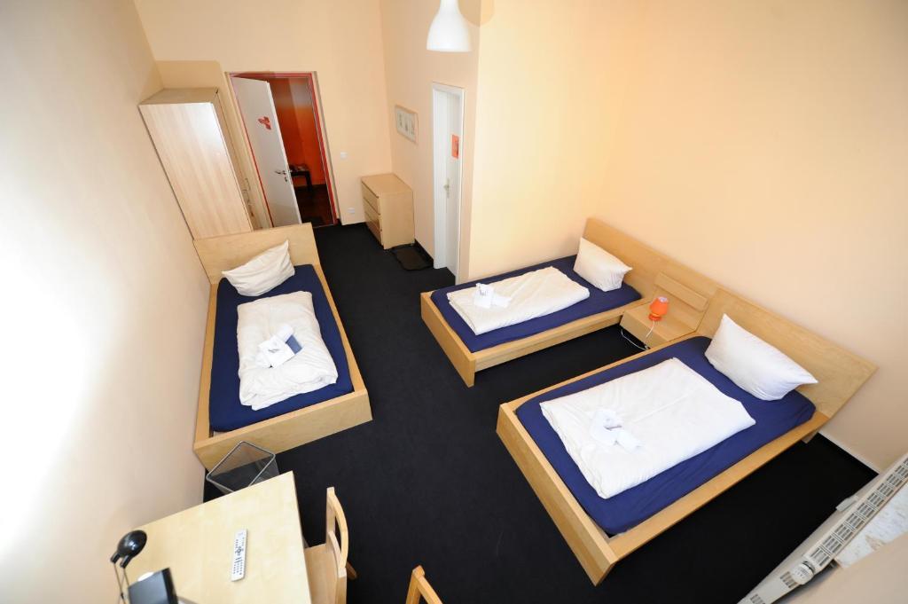 Hotel My Bed Dresden Zimmer foto